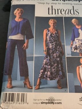 Simplicity Sewing Pattern 2977 Plus Sz 18-26 Women's Jacket Dress Skirt  Pants